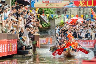 太阳报：如果阿森纳夺冠，俱乐部计划走20年前不败夺冠游行路线