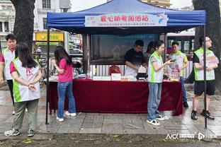 逐步逼近！小萨连续52场比赛拿下两双 距离乐福的纪录只差1场